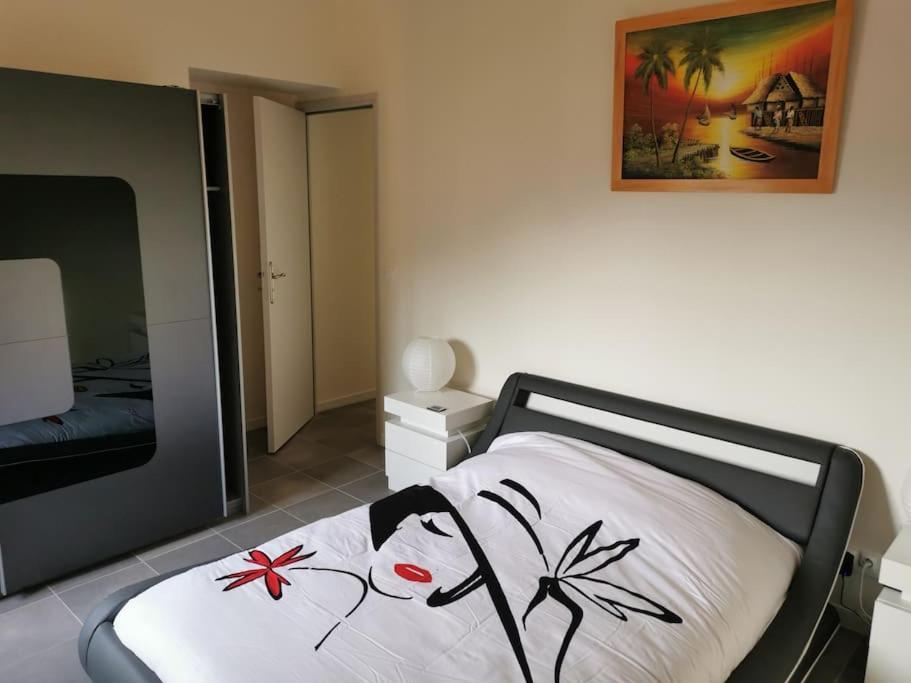 Apartamento 3 Pieces Au Coeur Du Centre Historique De Grasse Exterior foto